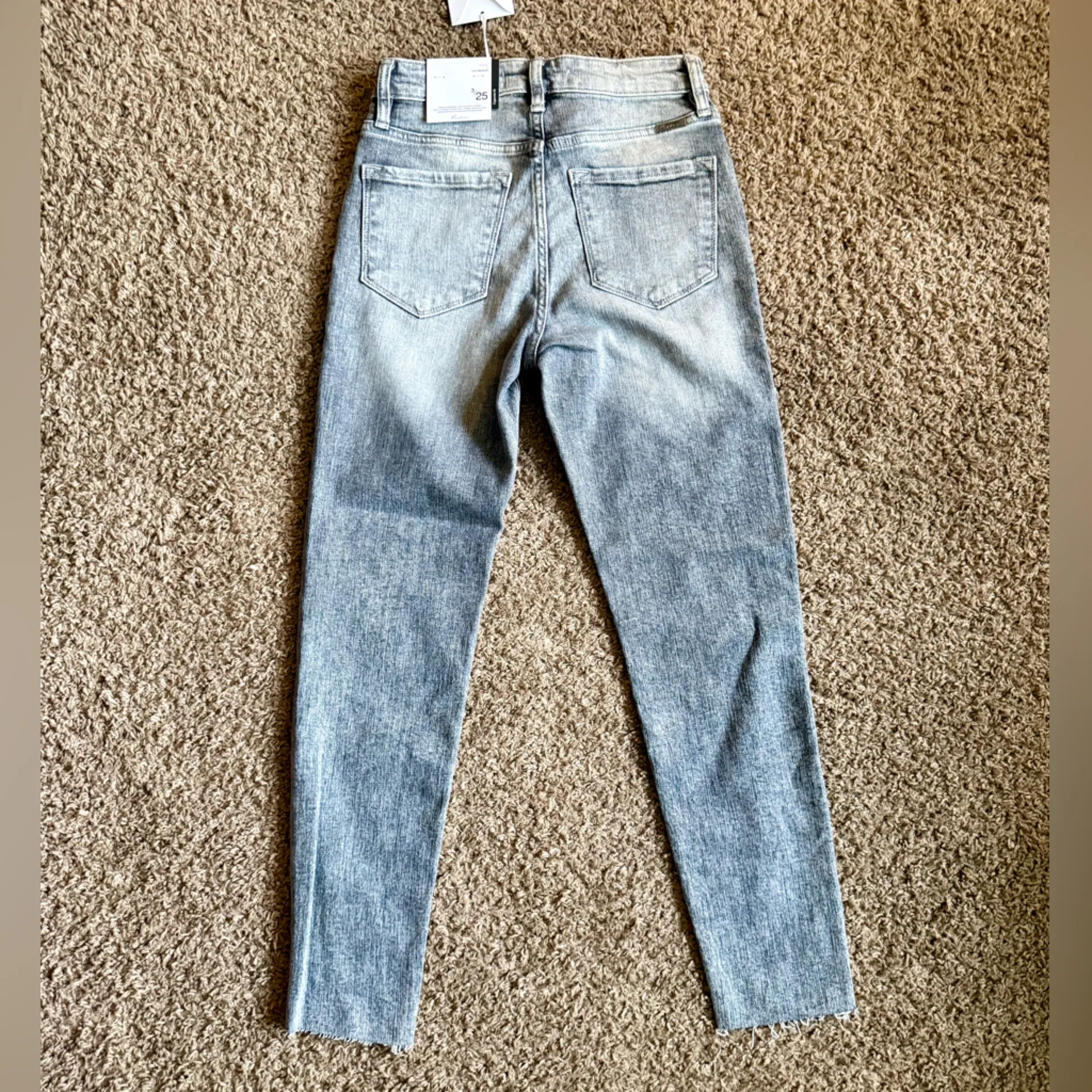 KanCan Distressed Gray Slightly Cropped Skinny Jeans - Image 3