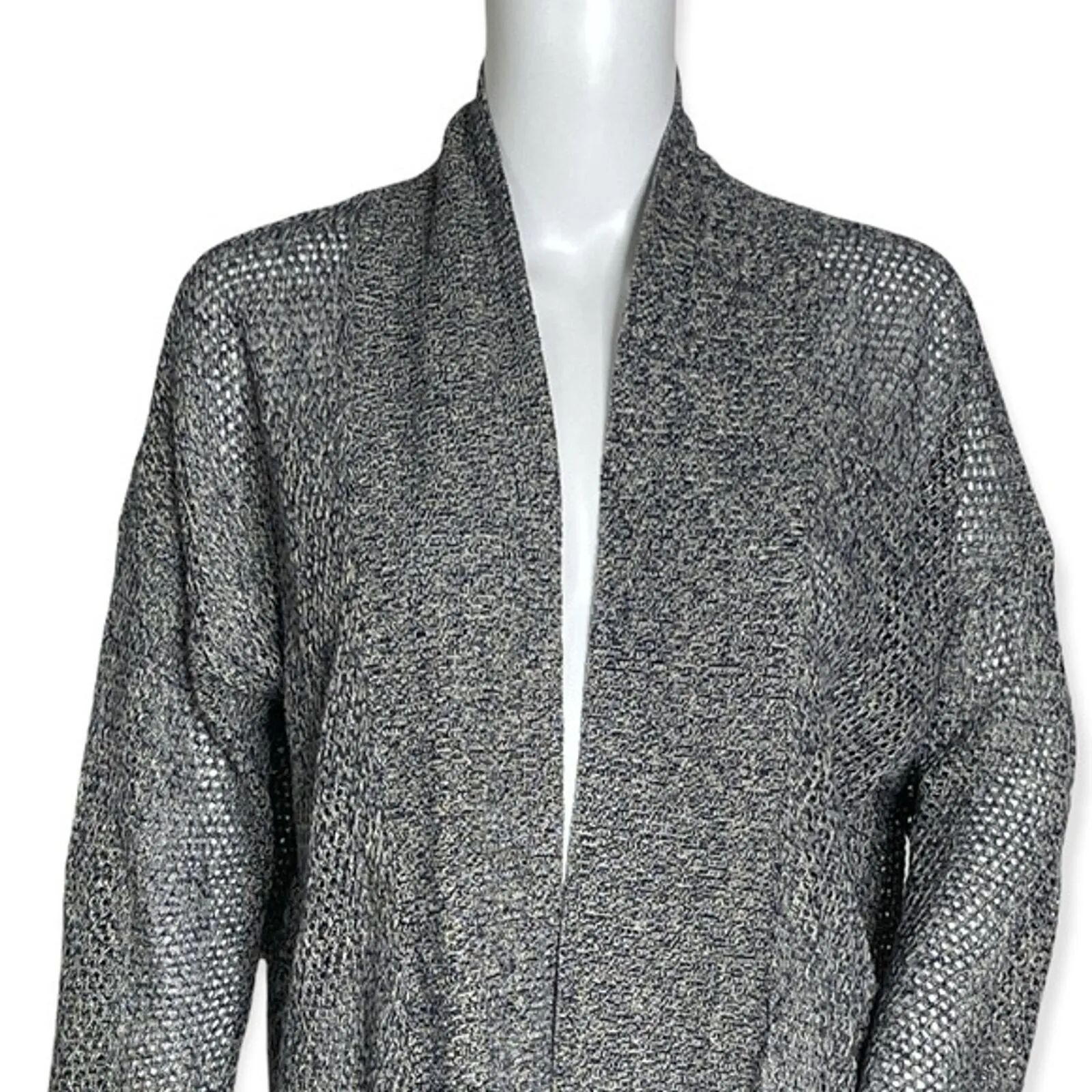 Eileen Fisher Cardigan Sweater M‎ Organic Linen Minimalist Quiet Luxury Neutral - Image 4