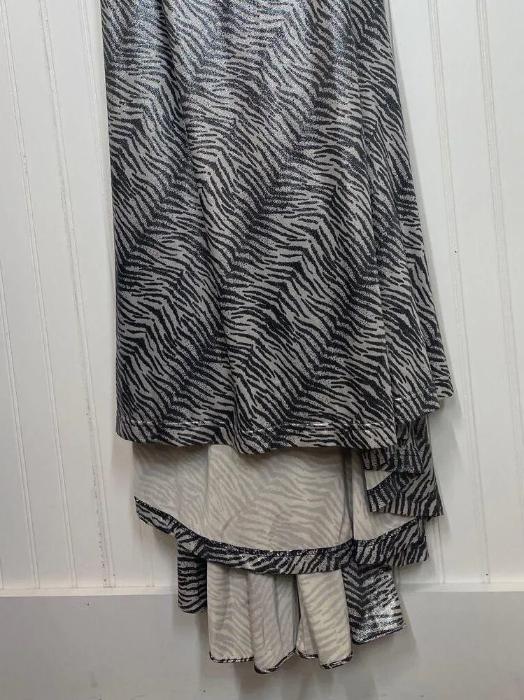 NWT Camille La Vie Animal Print Sequin Halter Open Back Maxi Dress Size 4 - Image 3