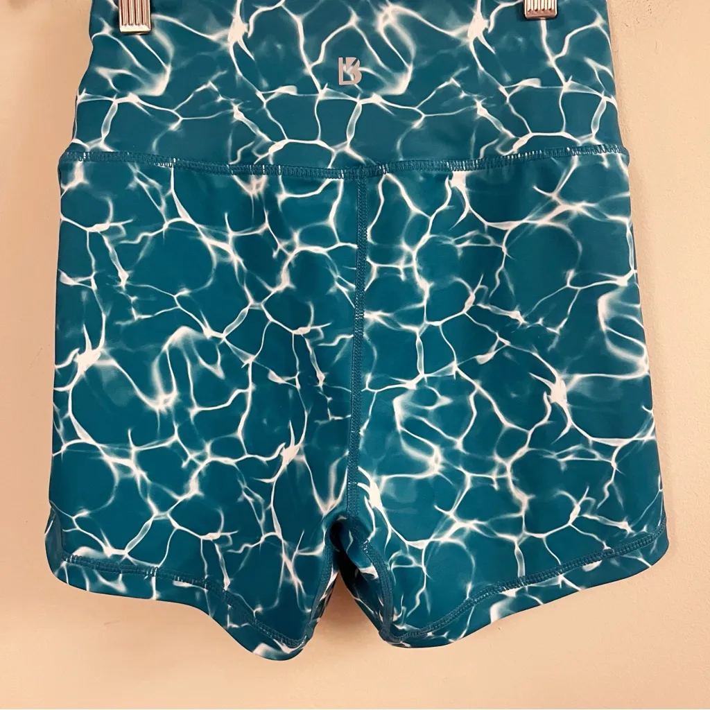 Buffbunny Citrus Shorts in Reflection Print Teal Size Small High Rise Athletic - Image 6