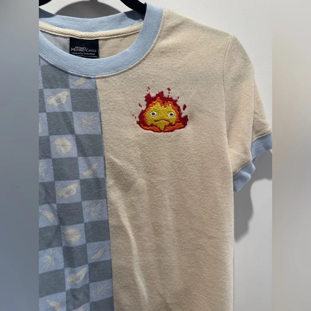 Studio Ghibli Howl's Moving Castle Calcifer Split Ringer Cropped top T-Shirt - Image 3