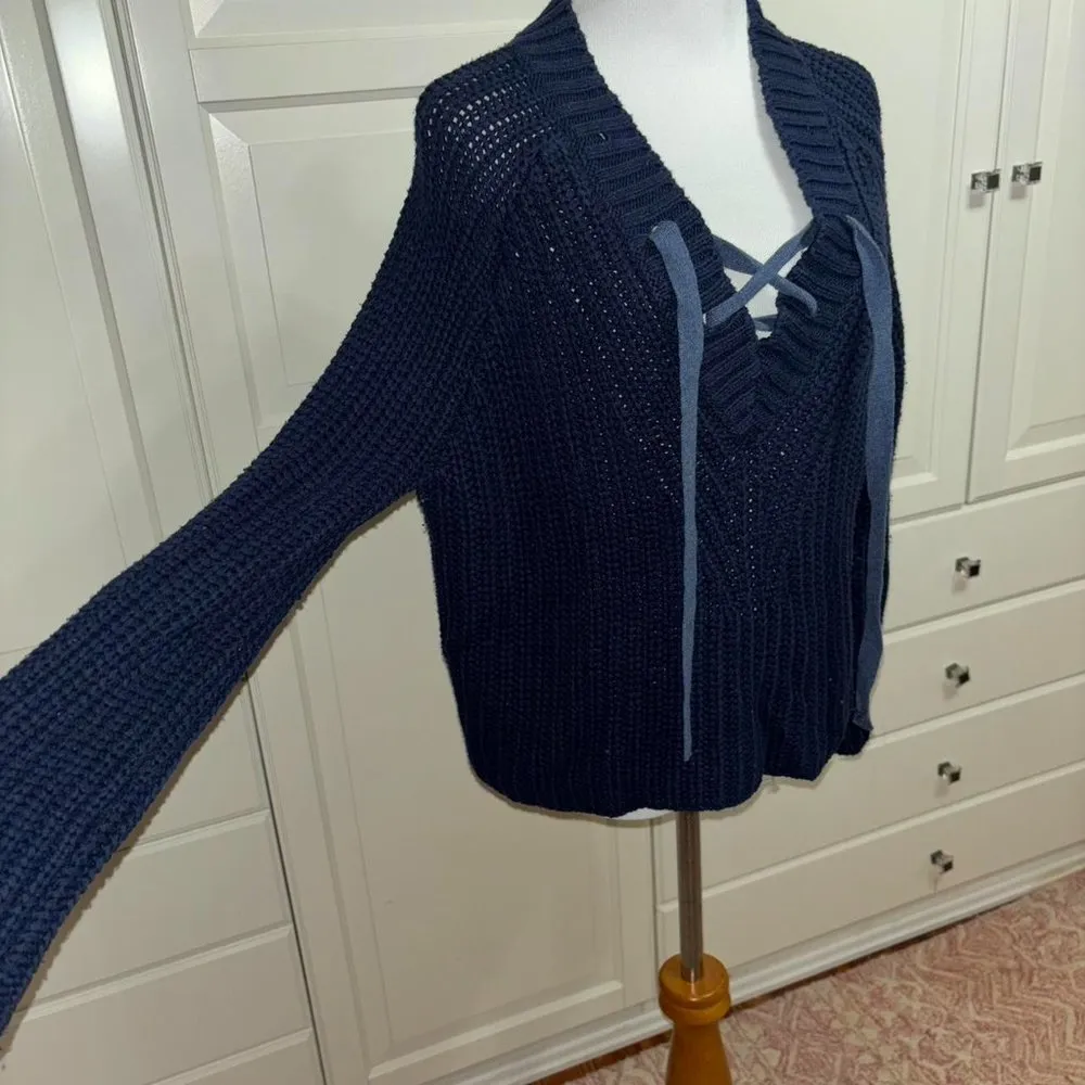 Aerie lace up V neck sweater - Image 2