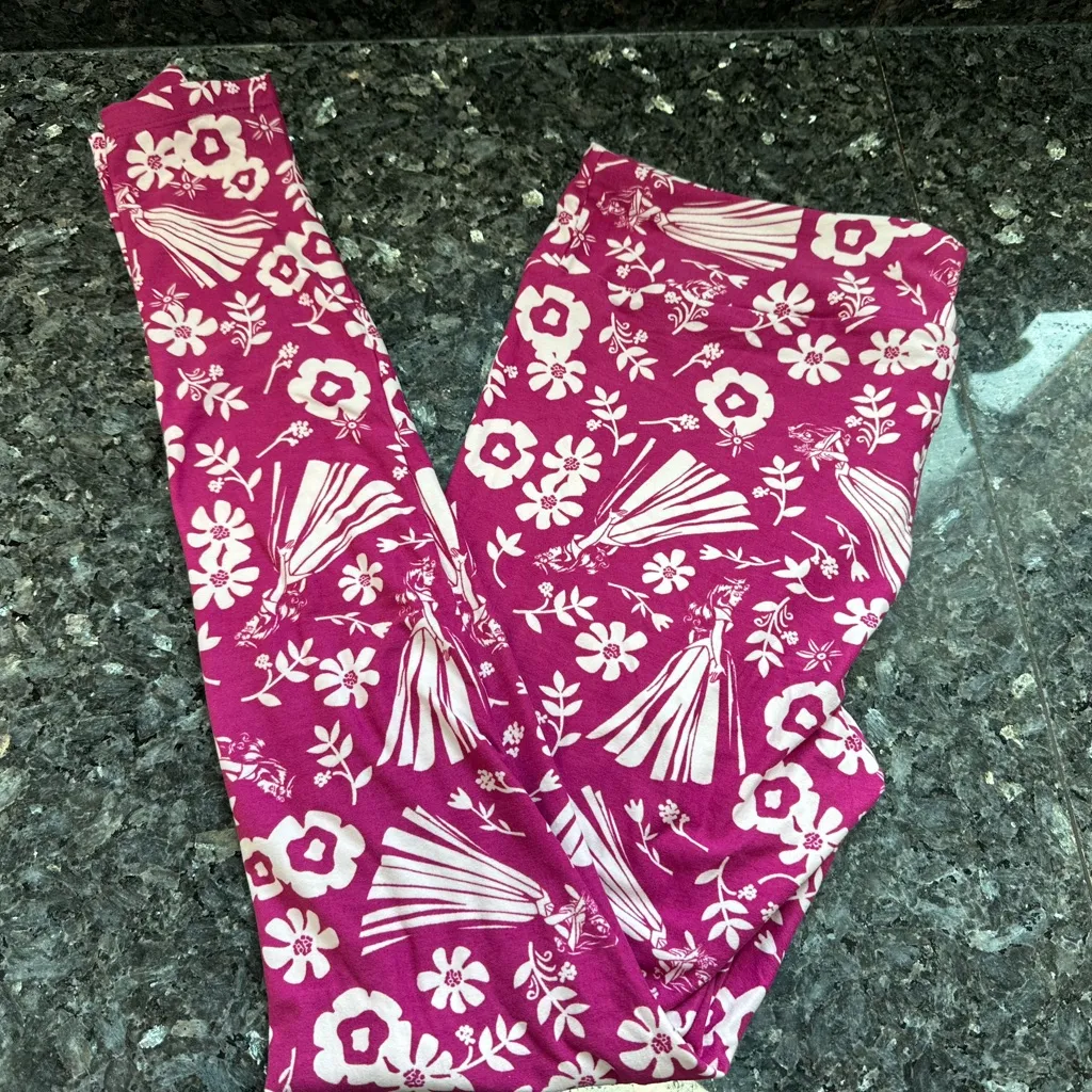 LuLaRoe Disney Princess Aurora Briar Rose Sleeping Beauty Leggings Plus Size 1X - Image 10
