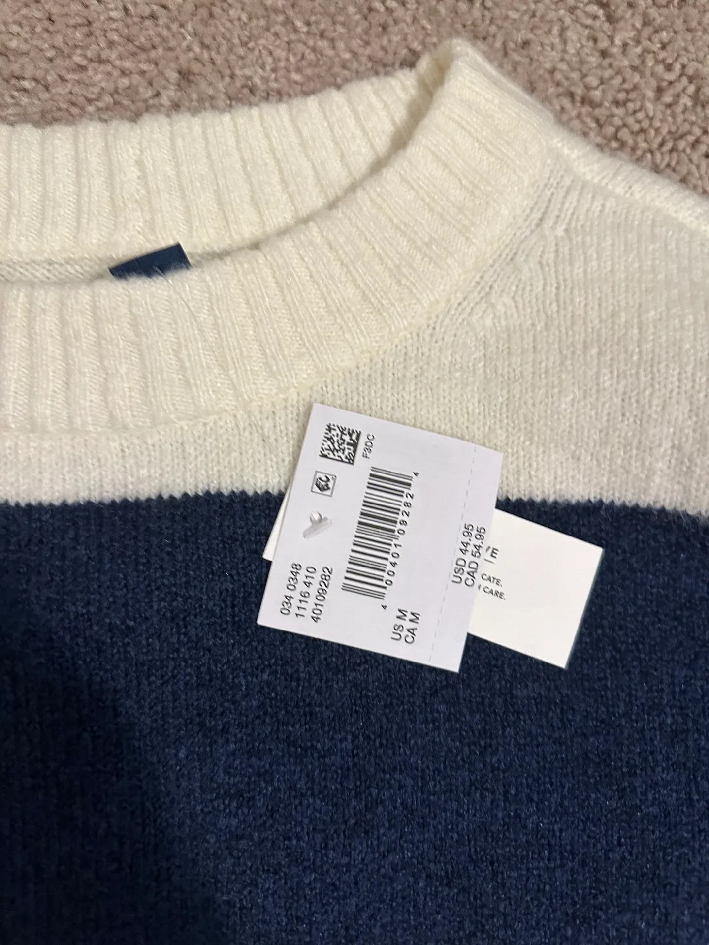 American Eagle Outfitters Sweater - Image 2