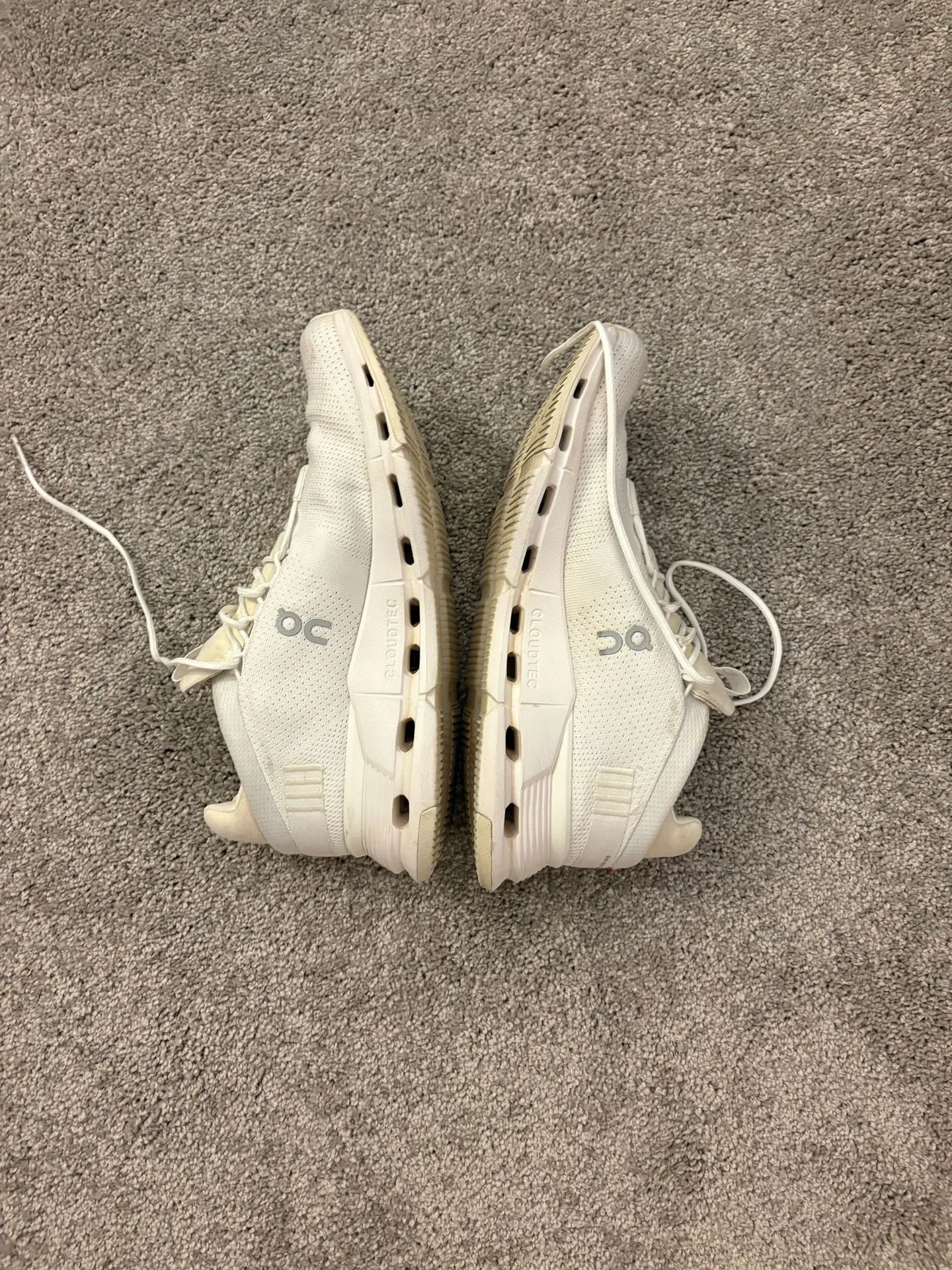 On Cloud Shoes - Image 2