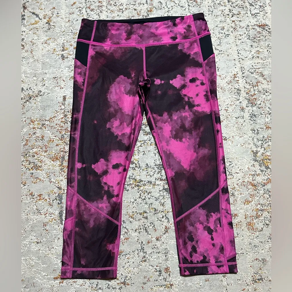 LULULEMON Pace Rival Crop Luxtreme Blooming Pixie Raspberry Black Size 10 - Image 12