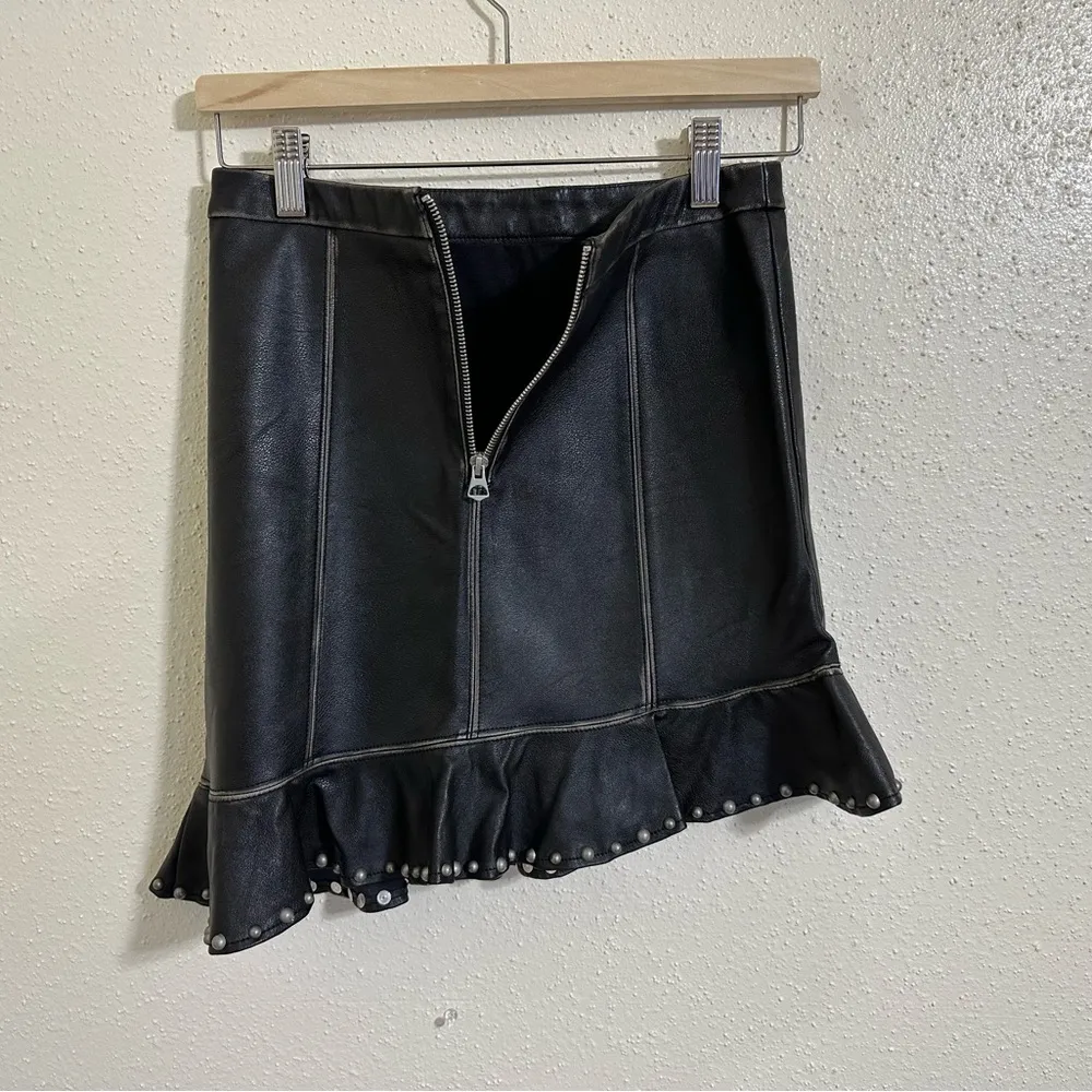 Zara Faux Women's Black Faux Leather Asymmetrical Skirt Size XS - Image 4