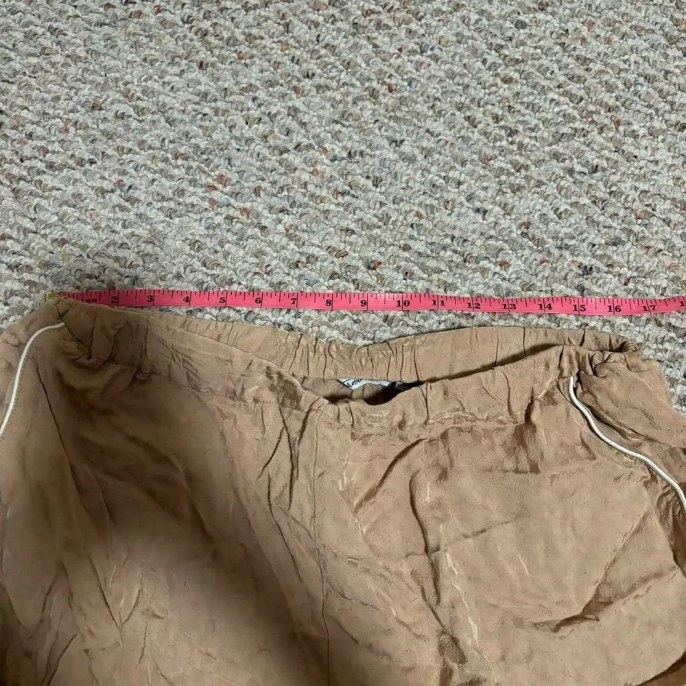 & Other Stories satin matching pajama set in beige- Size Medium - Image 13