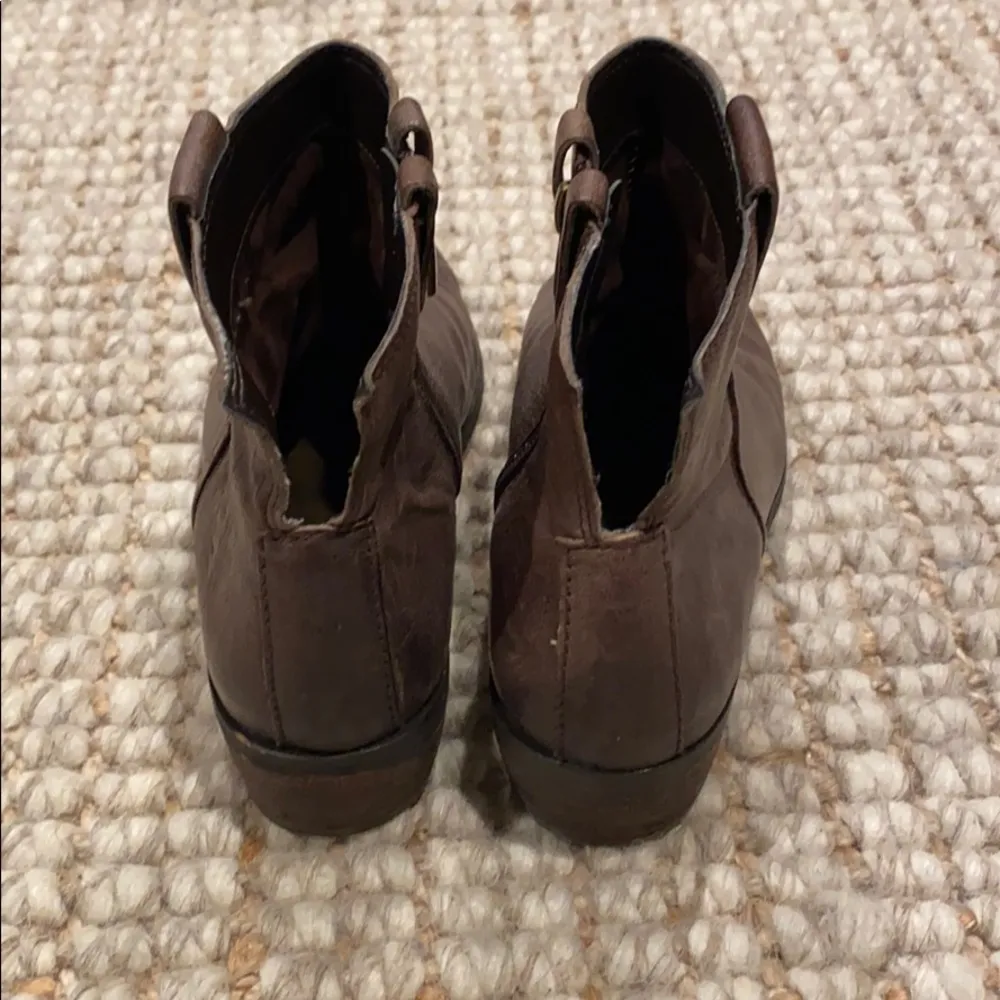 NEW  distressed zip pull on moto bootie boot 7.5 brown leather grunge - Image 5