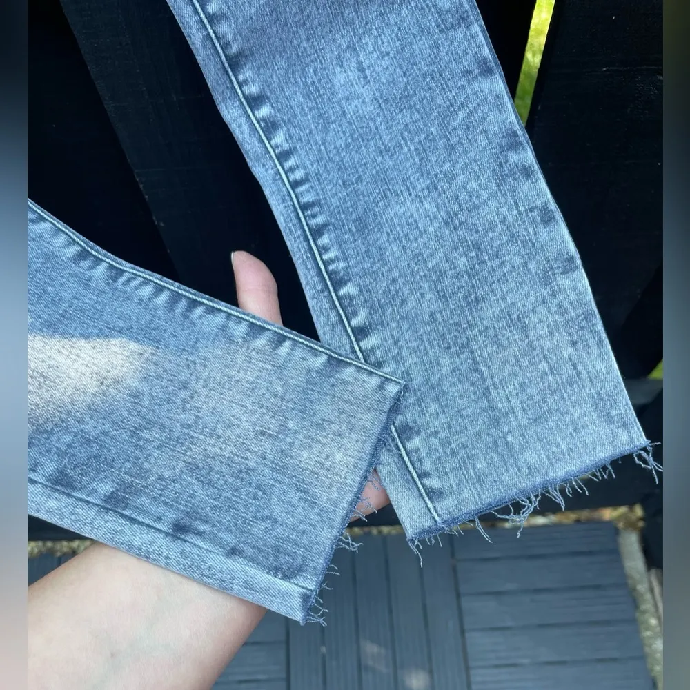 Pistola Women's Aline High Rise Skinny Jeans NWOT Light Grey Size 26 - Image 3