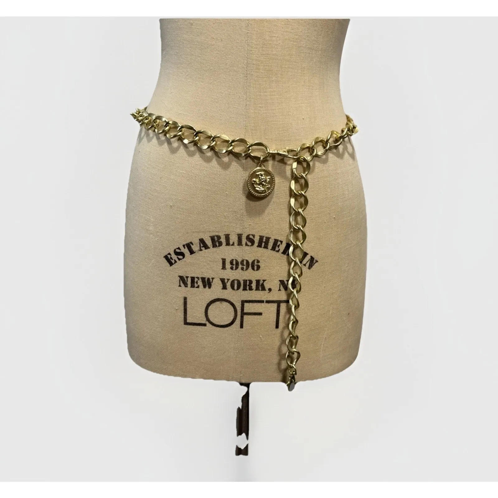 Womens Gold Tone Medallion Chunky Chain Link Belt 41" Long Y2K Party Fashion - Image 11