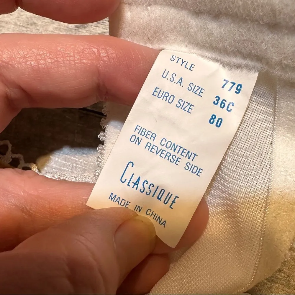 Classique Beige White Lace Bra Size 36C Tan - Image 2