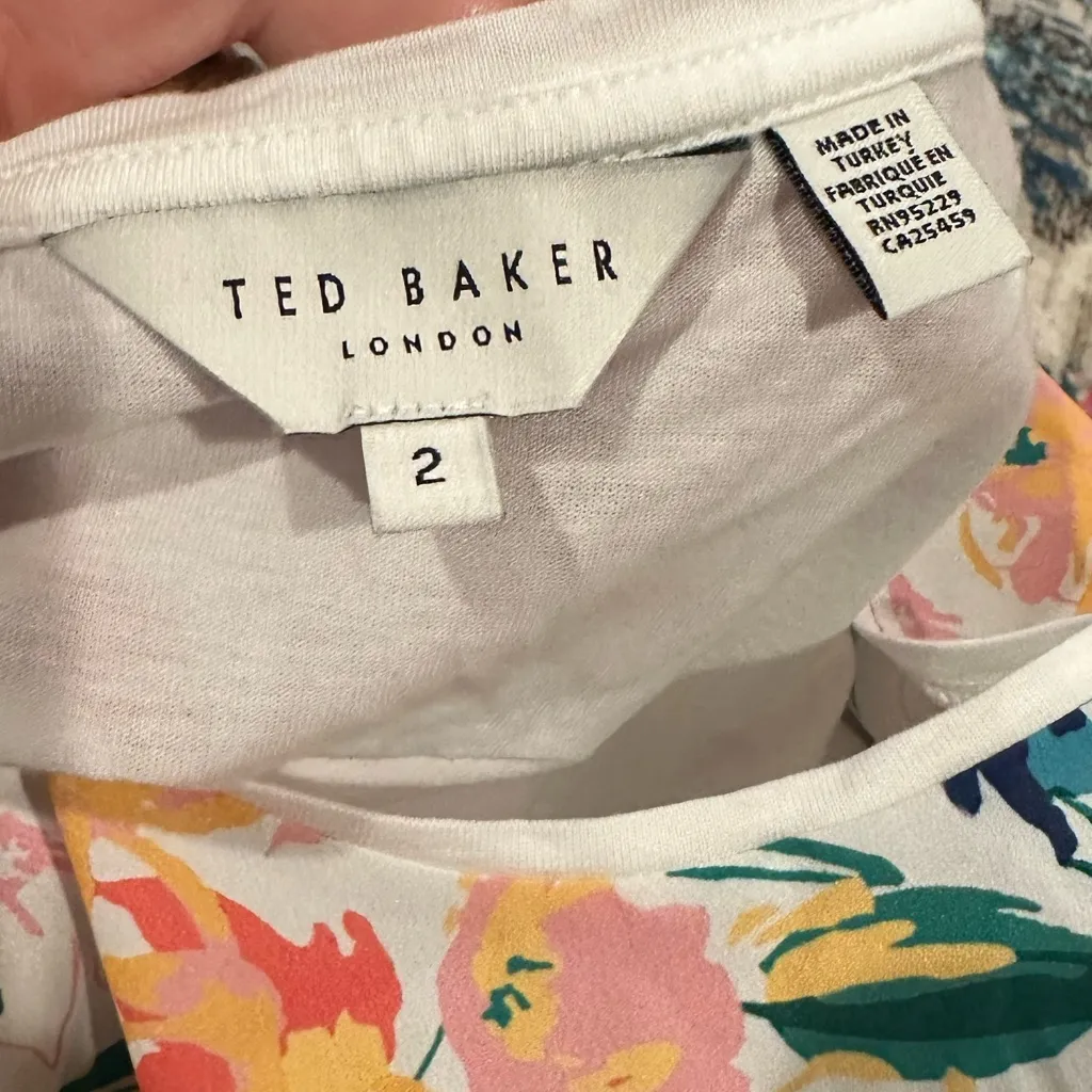 Ted Baker Sketchy Silk Magnolia Floral Sleeveless Blouse Round Neck Top Pink Size 6 - Image 4