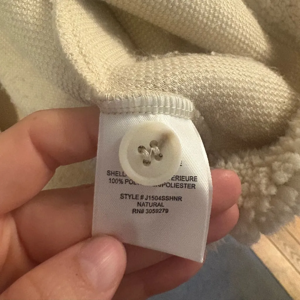 Thread & Supple Size Large Teddy Fleece Shacket Jacket New With Tags White - Image 5