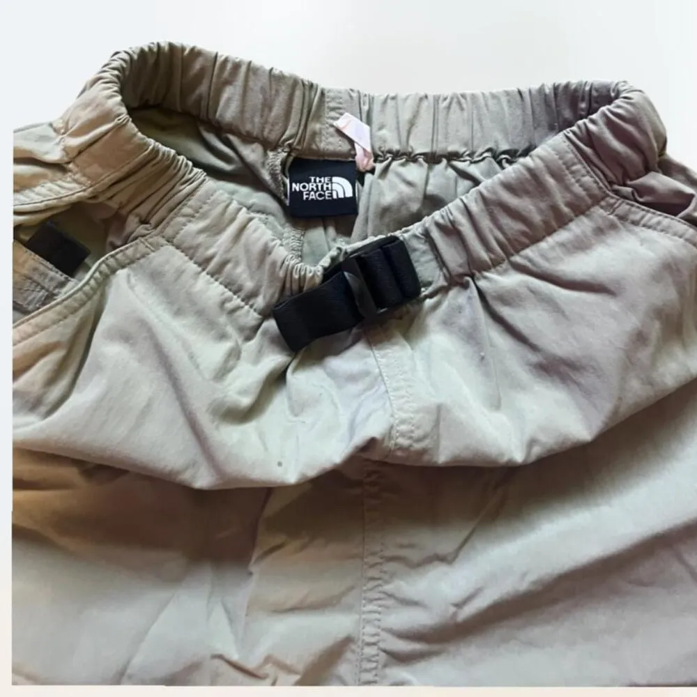 Y2k 2000s outdoorsy The North Face Green Cargo Shorts Women's Size S/P - Image 3