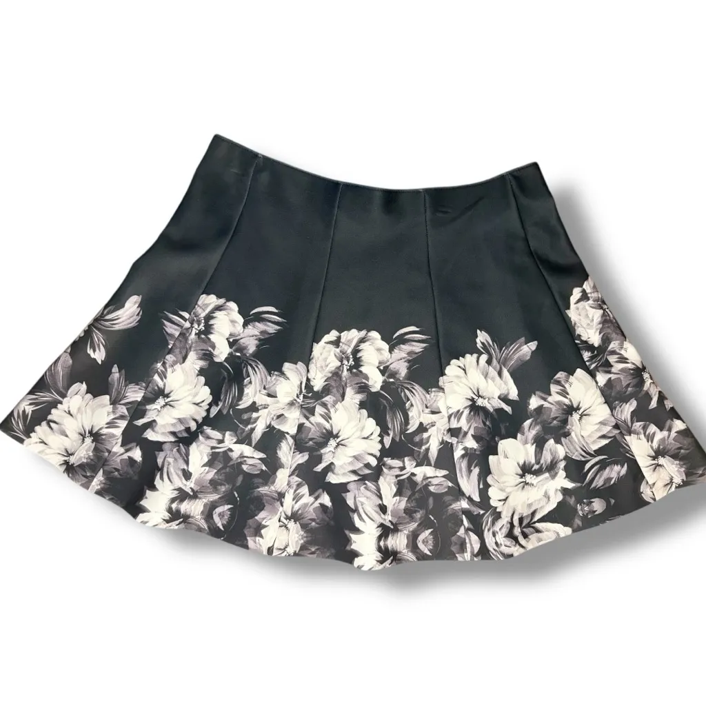 NWOT Apt 9 Women’s Satin Pleated A Line Floral Skater Skirt Size XL - Image 2