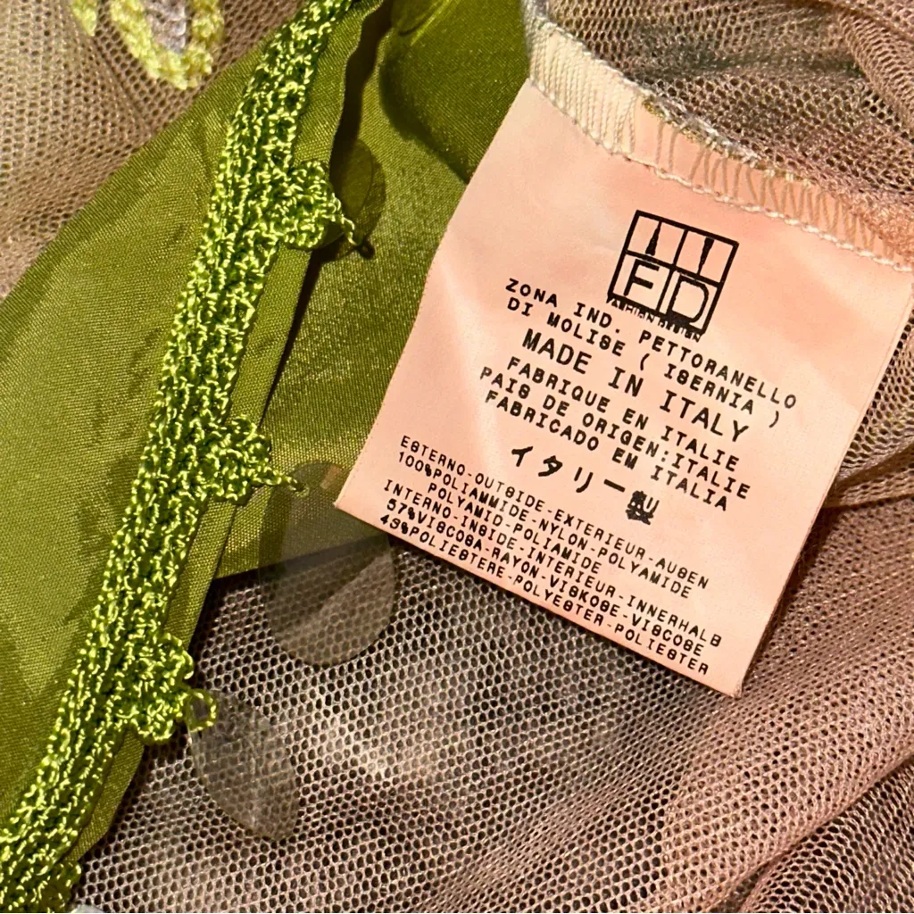 Gigli Women’s Size M Light Green Floral Embroidered Mesh Long Sleeve Top Size M - Image 5