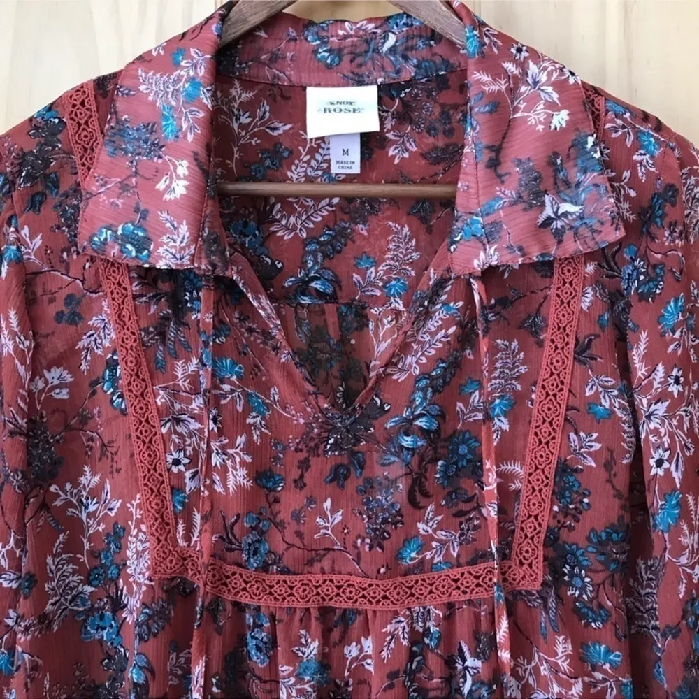 KNOX Rose crochet trim sheer boho bell sleeve floral top size M - Image 4