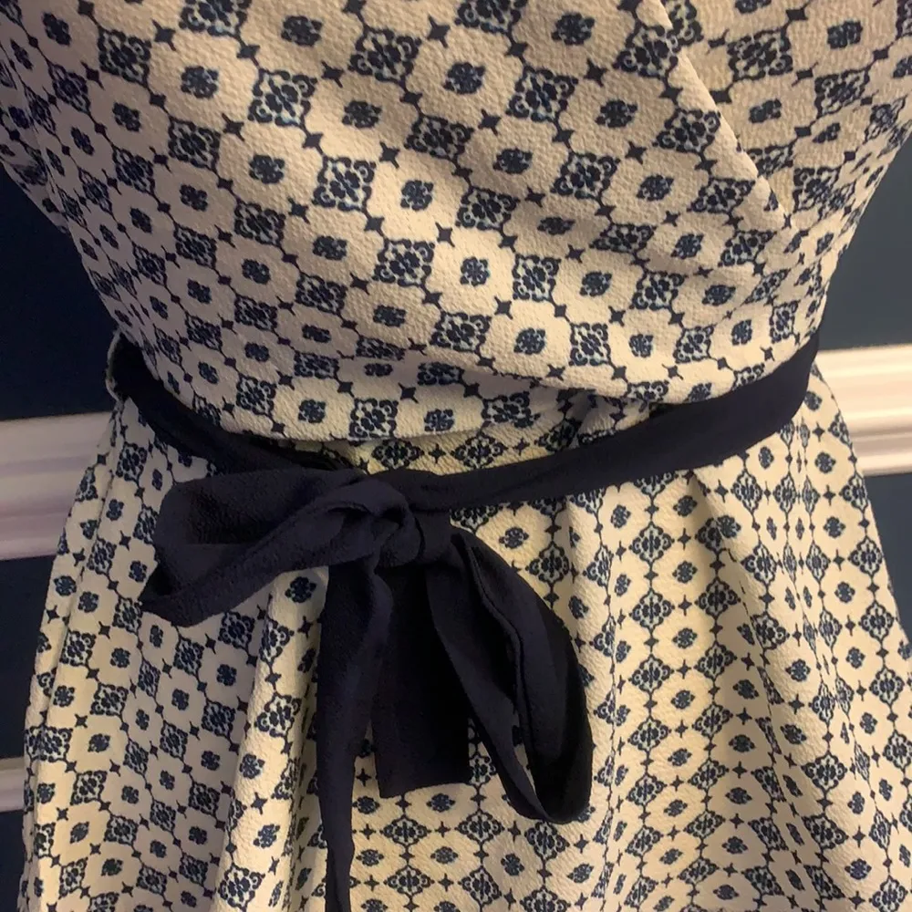 Monteau  v-neck Blouse - Image 3