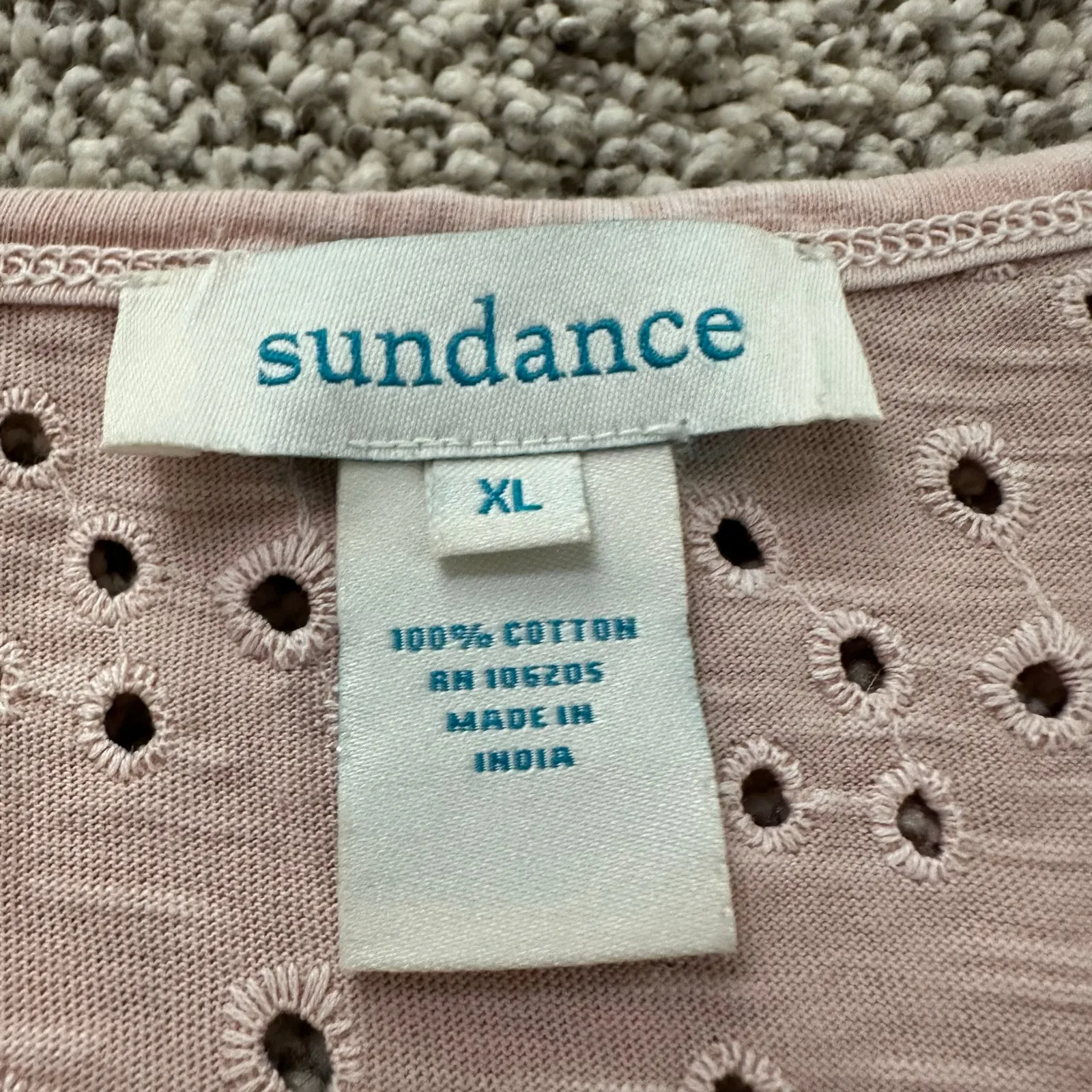 Sundance light pink cotton eyelet short sleeve top size XL - Image 9