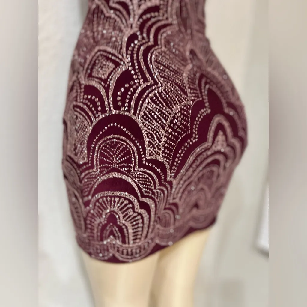 Jump Apparel Juniors , women’s size small Wine color Dress stunning! - Image 9