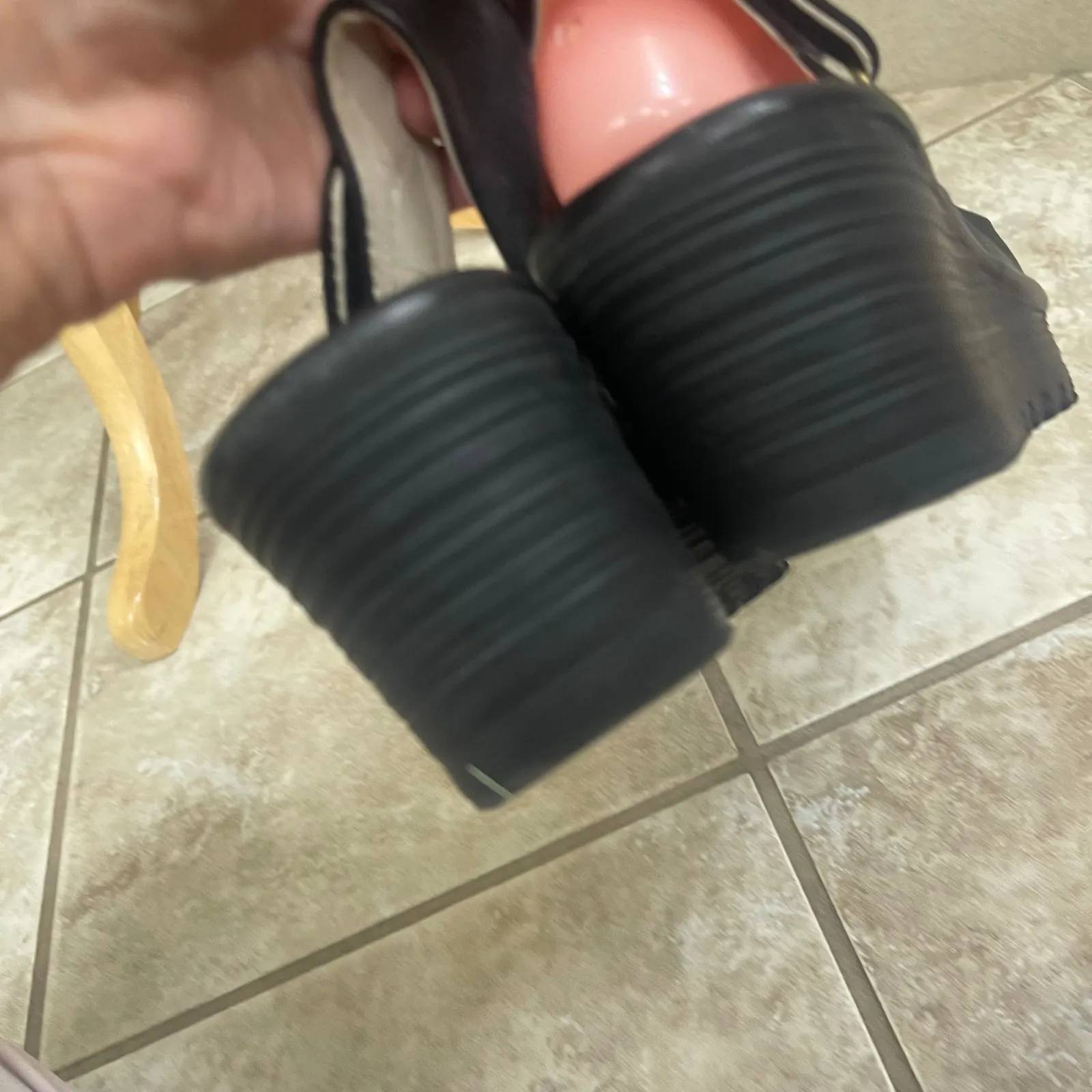 Fly London Sz 11 Black Leather Wedge Sandals Adjustable Ankle Strap  Knot Detail - Image 9