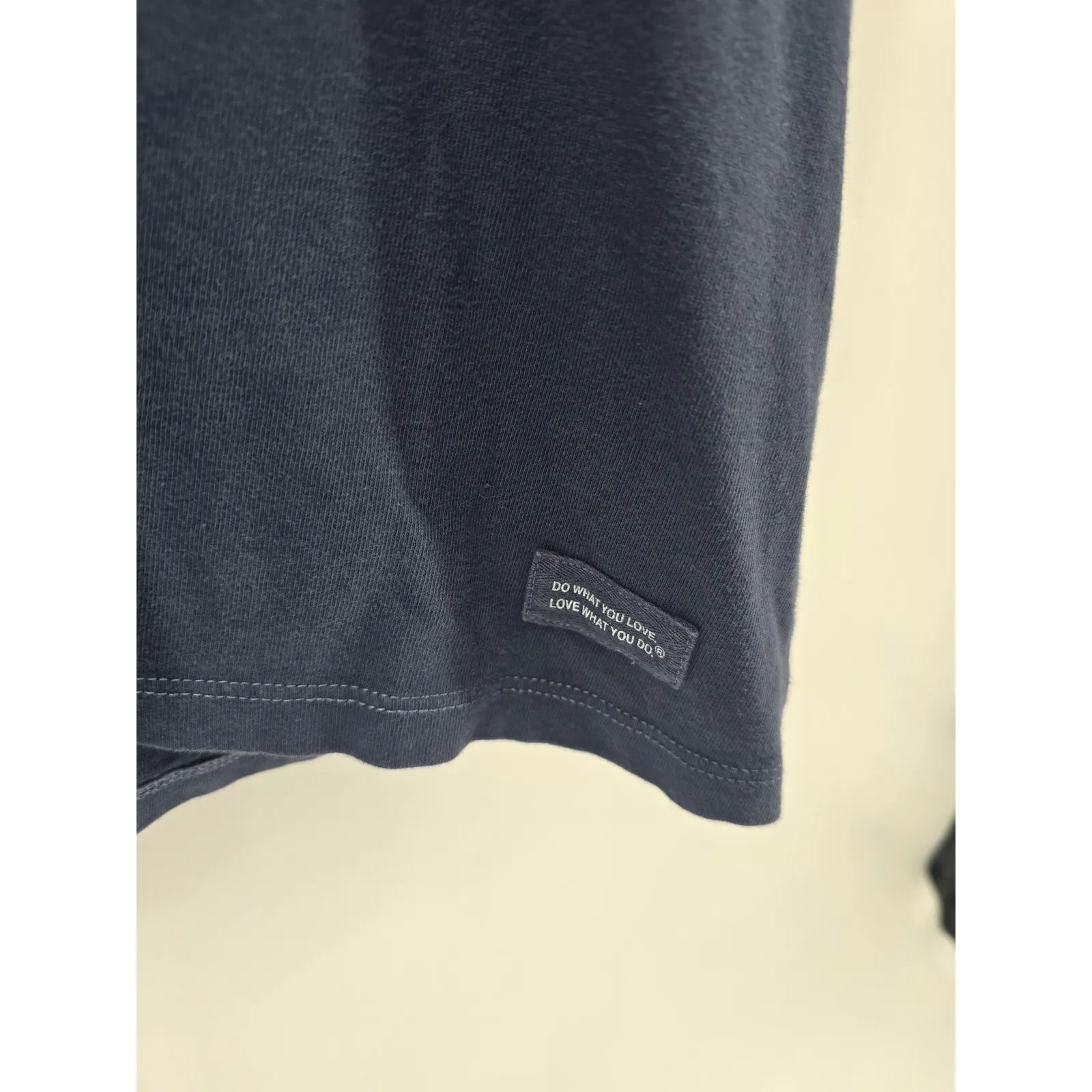 Life is Good Crusher Womens Patriotic Heart Graphic T Shirt Navy Blue Size Large - Image 2