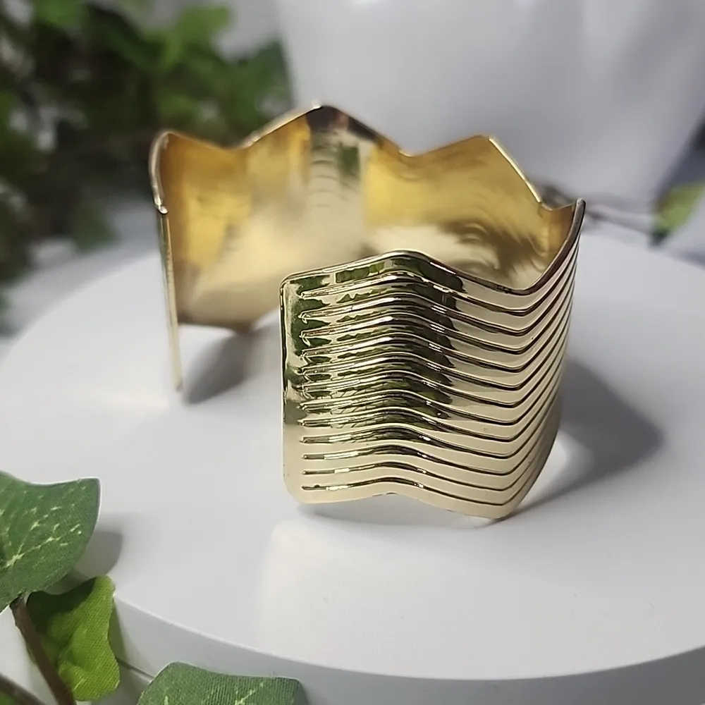Gold Open Cuff Bracelet Zig Zag Abstract New - Image 2