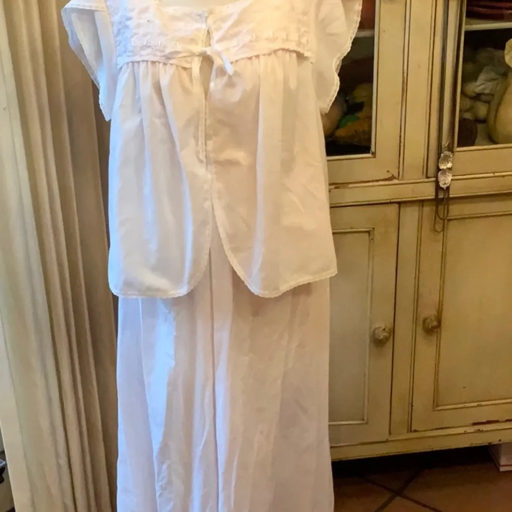Vintage nursing Gown Size L - Image 2