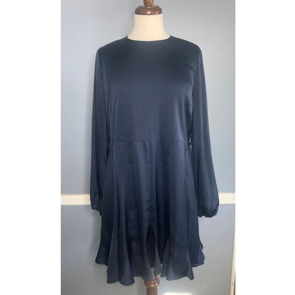 Adelyn Rae Navy Blue Crewneck Babydoll Shift Dress Dress Small - Image 2