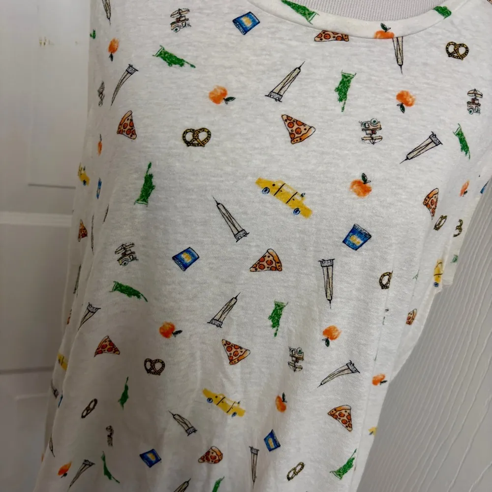 J Crew Tie Front Tank NYC Print - Image 4