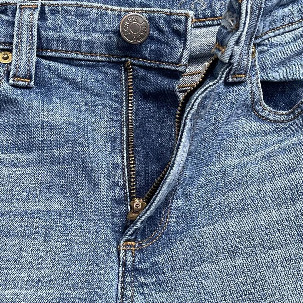 J Crew SZ 28 Toothpick Jeans Mid-Rise Zip-Fly Distressed Medium Wash Blue Womens - Image 7