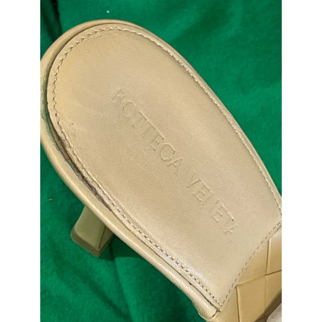 Bottega Veneta The Lido Sandals in Cane Sugar 37 7 Womens Leather High Heels - Image 7