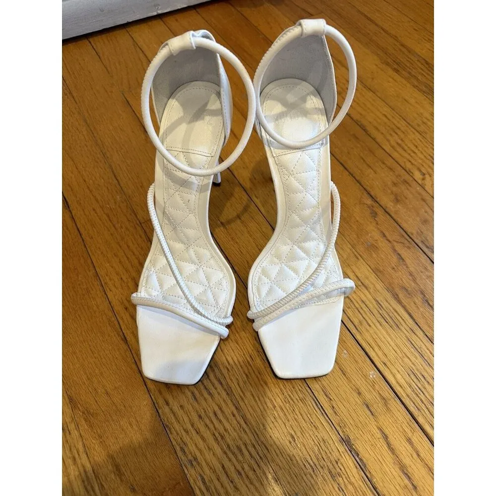 SCHUTZ Gaiah Ankle Strap Sandals in White Leather Size 8 EUC - Image 5