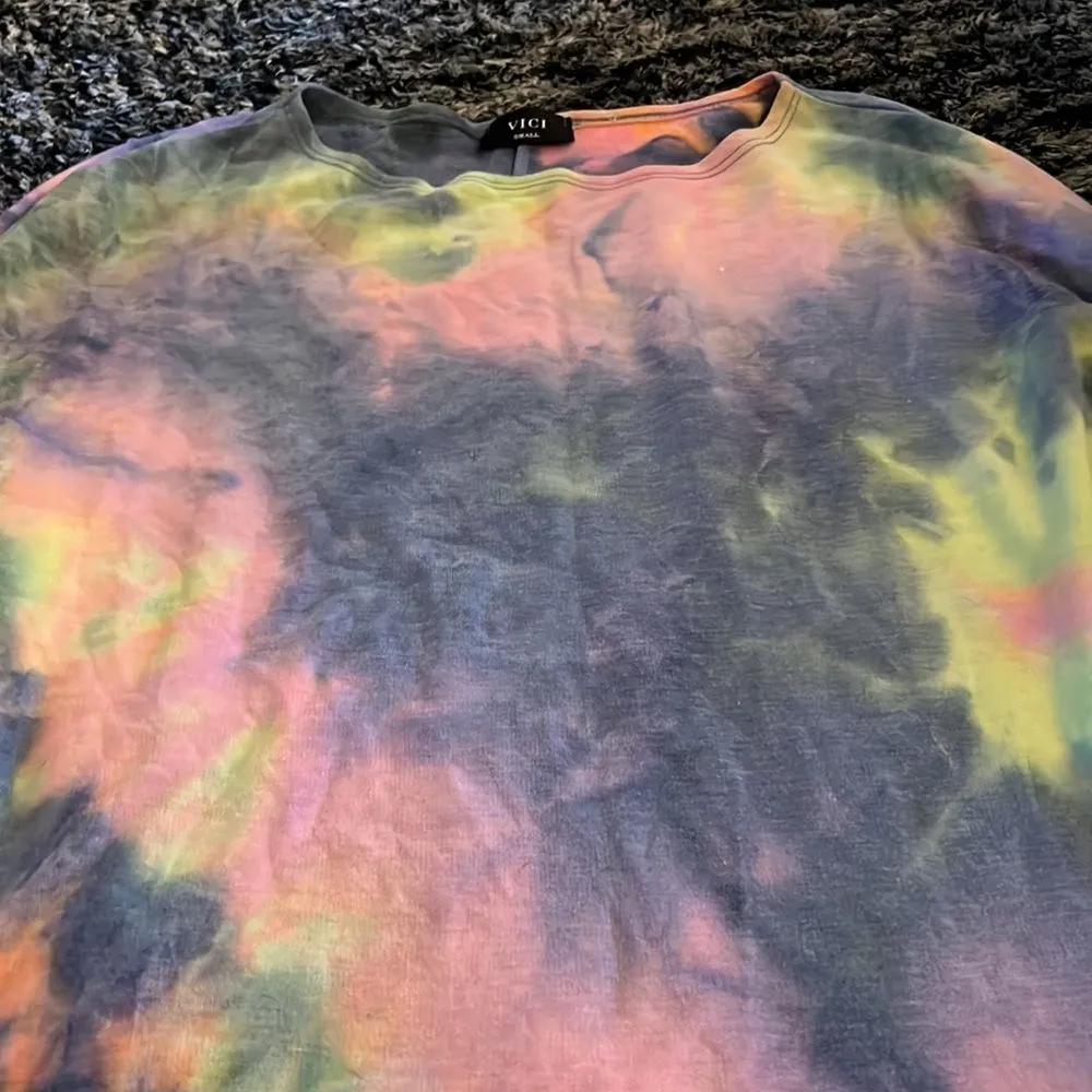 Vici small tie dye blouse - Image 4
