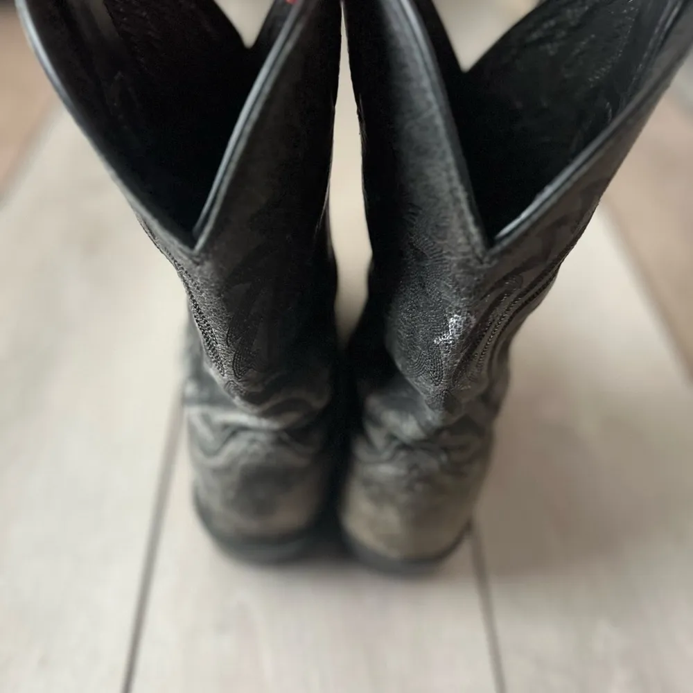 Tony Lama women’s distressed thrashed black leather western boots - Image 5