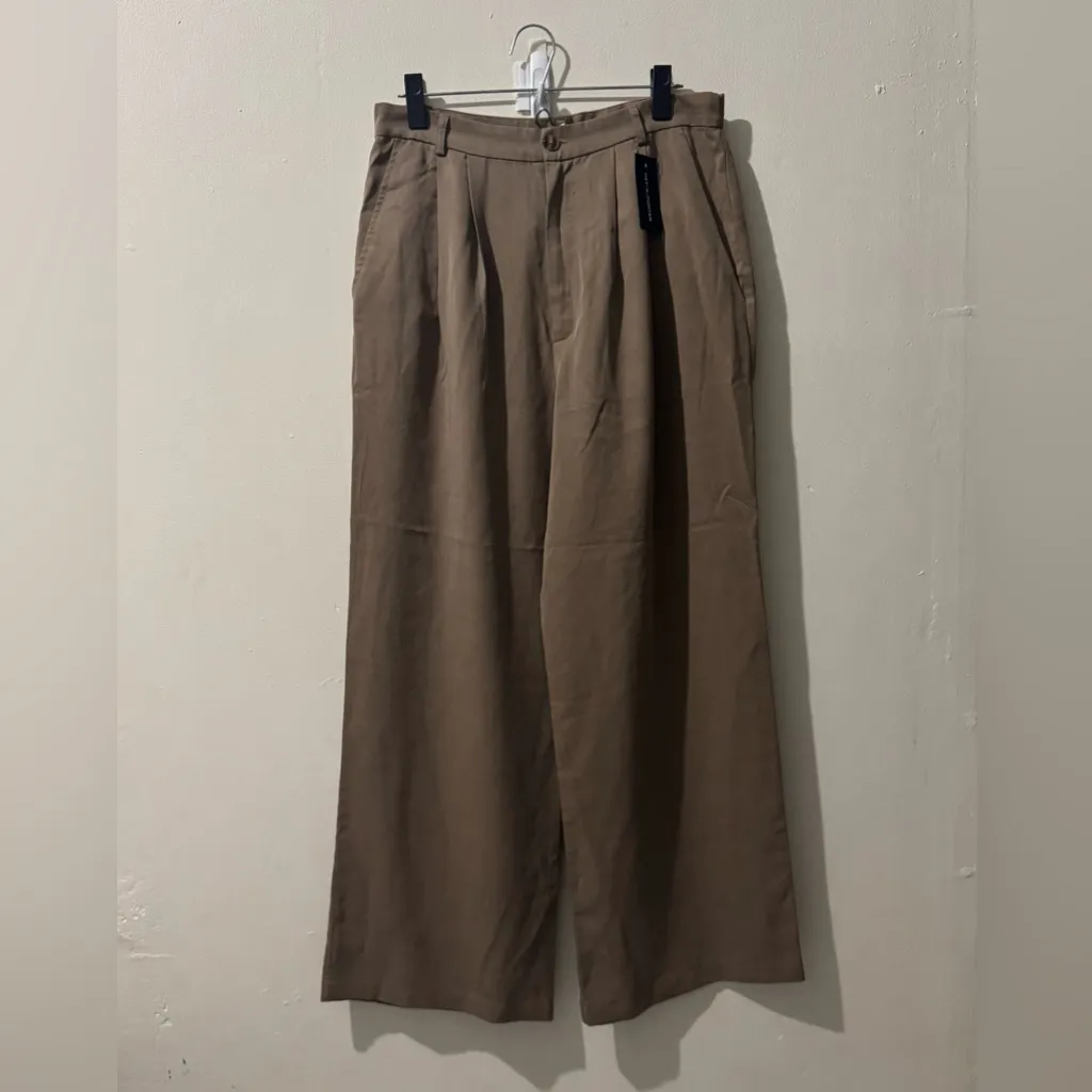 Reformation Mason Wide Leg Pant in Mushroom Size 10 - Image 2