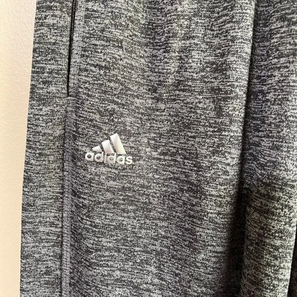 Adidas  small grey sweat pants - Image 3
