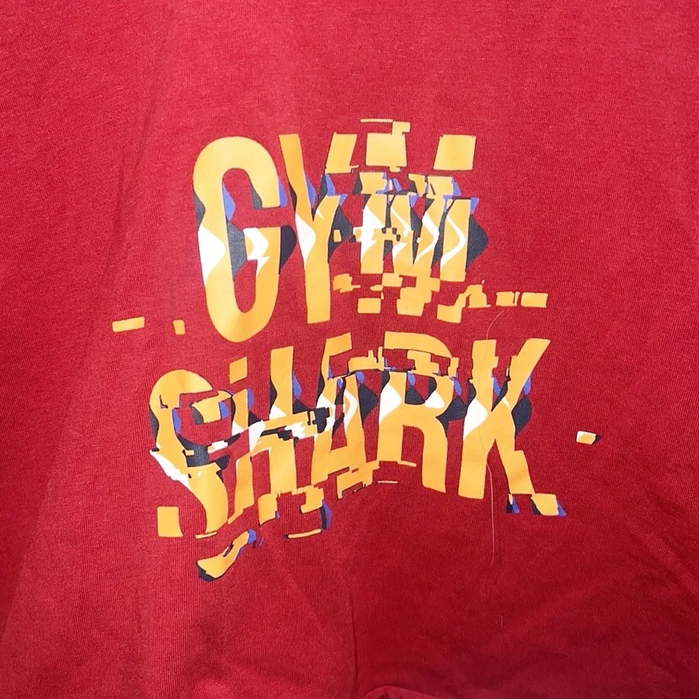 Gymshark Women’s Red Graphic Spell Out Crop Top - Image 3