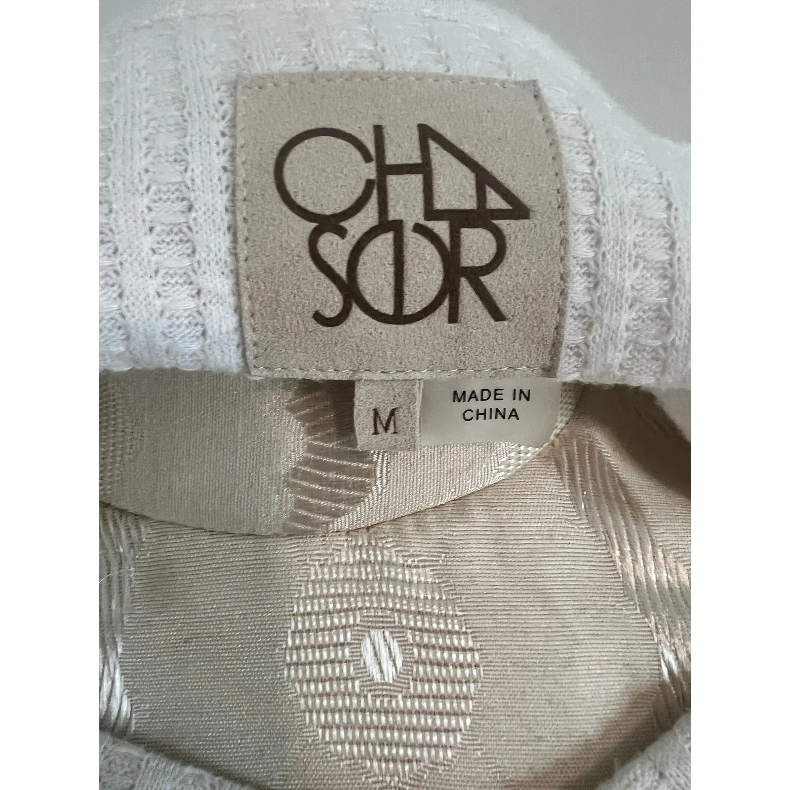 Chaser  Long Sleeve Henley Pullover Sweater Medium - Image 6