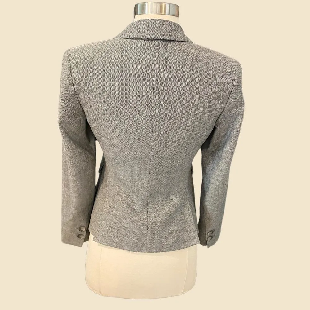 Theory  Herringbone Wool Blend Single Breasted Tailored Fit Blazer Jacket - Image 9