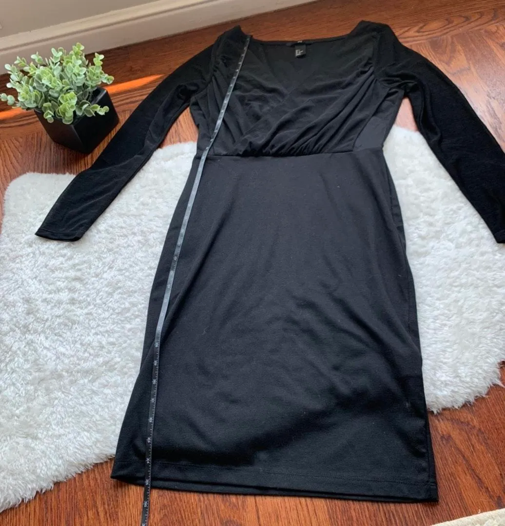 Black long sleeve v neck Chiffon Dress size s - Image 3