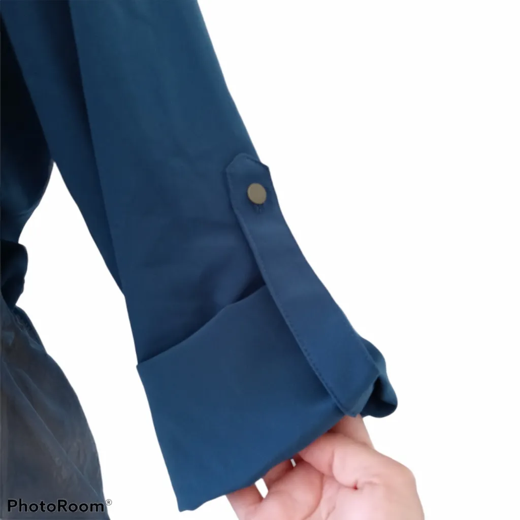 Forever 21 Mini Blue Dress Size Medium - Image 3