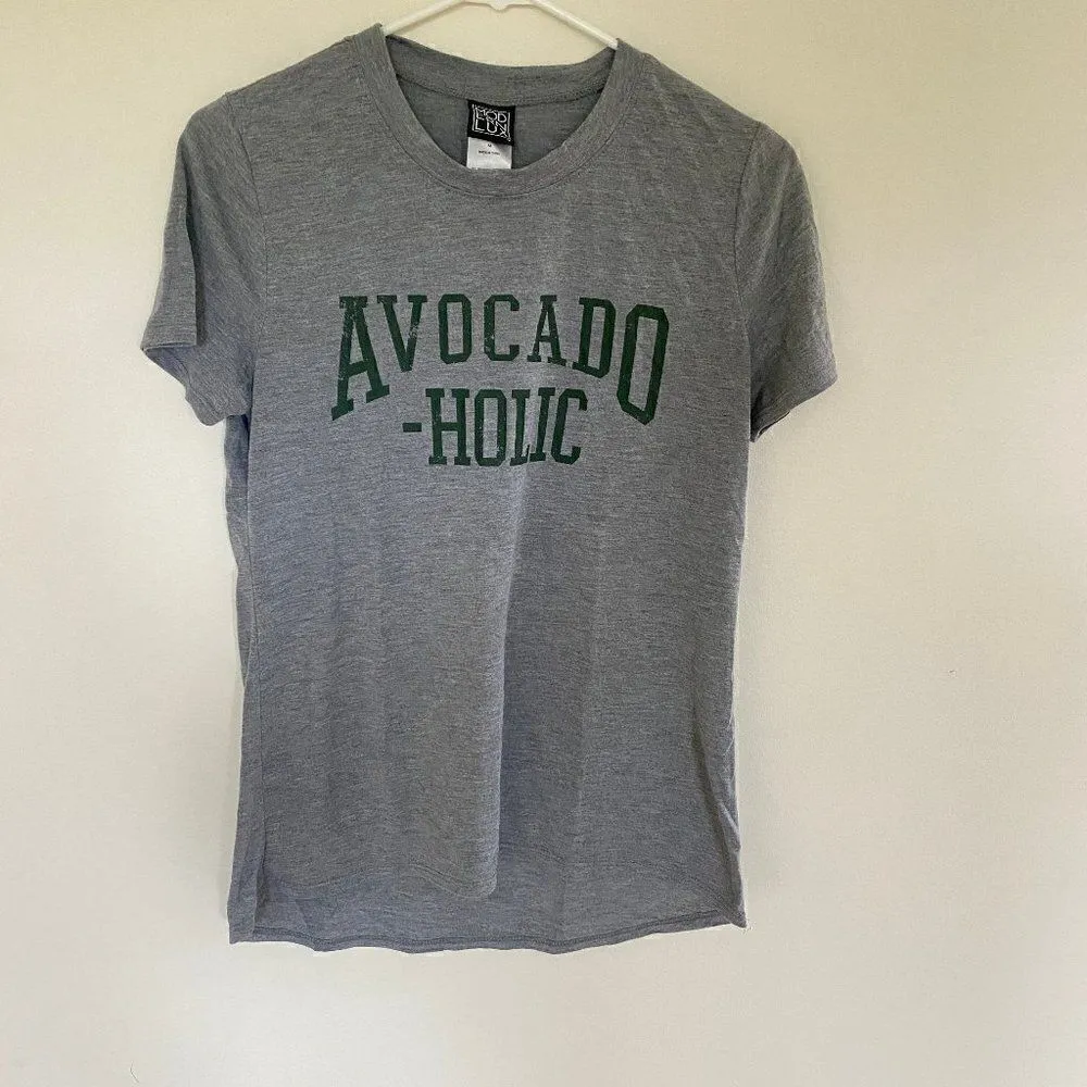 Modern Lux Avocado-holic Graphic Crew Neck T-Shirt Gray Size Medium - Image 2