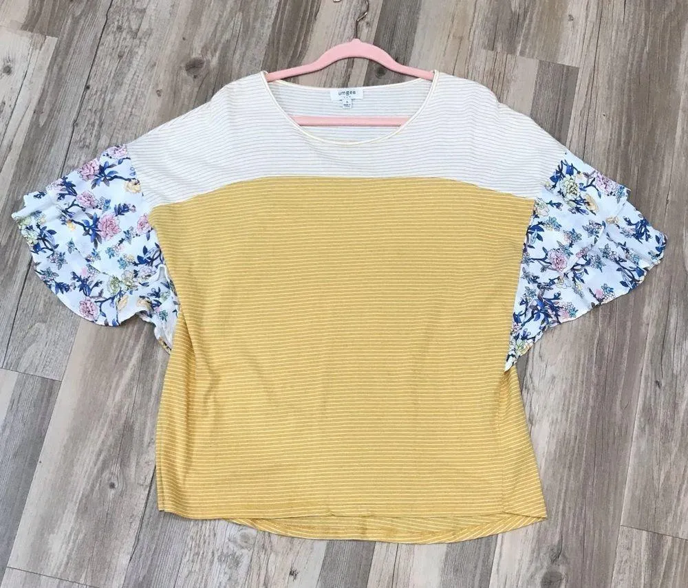Boho Boutique floral yellow Umgee shirt size small - Image 2