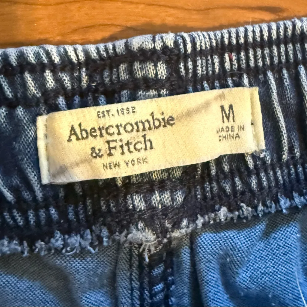 ABERCROMBIE & FITCH Denim Pull On Jogger Pants Size Medium - Image 3
