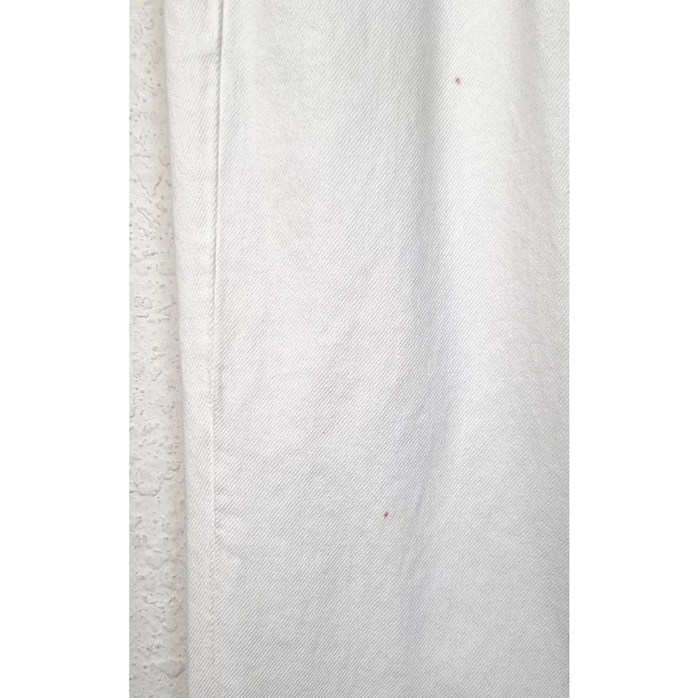 Frame Le Oversized Cuffed Jeans in Blanc 31 - Image 11