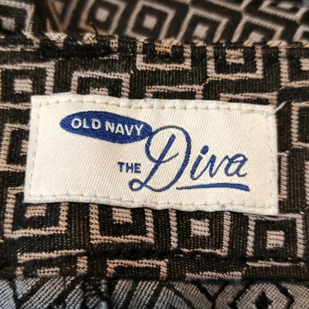 Woman's Old Navy The Diva Pants Size 12 #6662 - Image 8