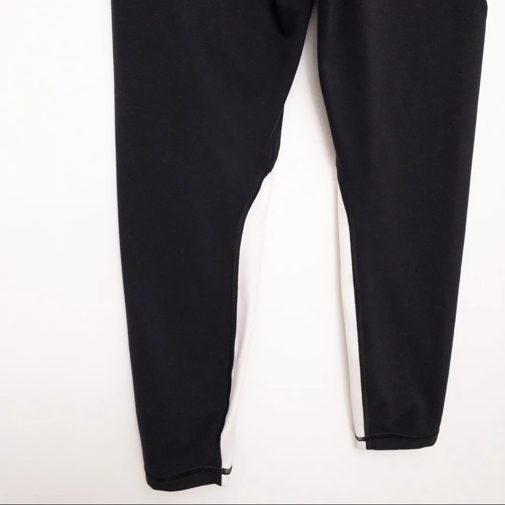 ATHLETA Salutation Stash Pocket II Colorblock 7/8 Tight Size Small - Image 7