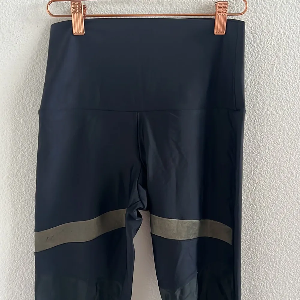 Onzie Black Metallic Active Legging Athleisure Workout Small/Medium - Image 3